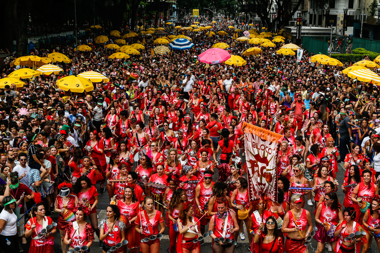 Prefeitura vai premiar blocos de Carnaval de rua - Estadão