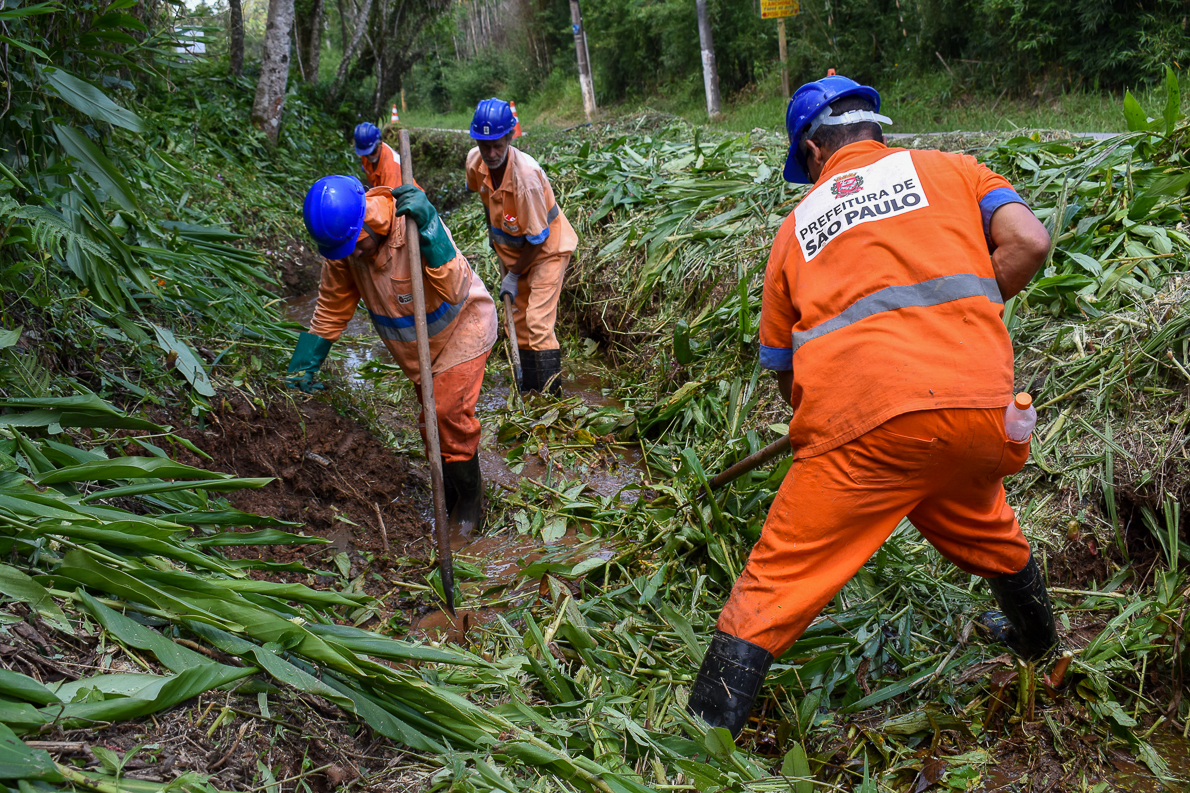 Estudo de Impacto Ambiental - Obras no Córrego da Paciência