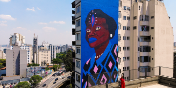 Painel ‘A Ancestral do Futuro’. Na esquina da Paulista com a Consolação, Carolina Maria de Jesus foi retratada pela muralista Criola. Foto: Gabriel Souza