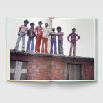 Livro 'Retratistas do Morro', que reúne imagens de mais de 50 anos do Aglomerado da Serra. Foto: divulgação