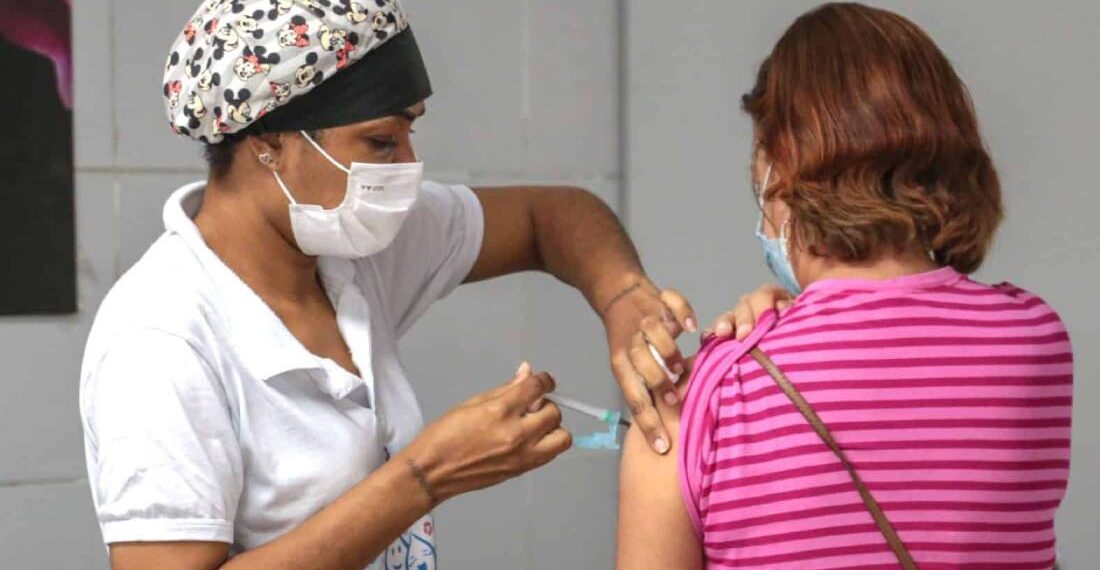 Saiba Quais São Os Riscos De Uma Nova Onda De Covid No Brasil - Estadão ...