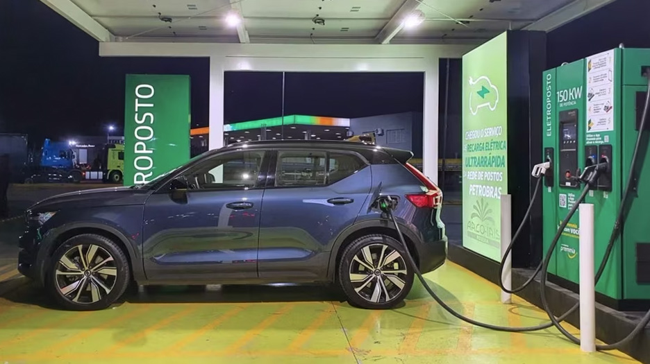 Carro elétrico paga IPVA? Saiba em quais estados há isenção